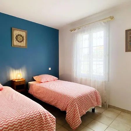 Jolie Proche Des Commerces, Pistes Cyclables Villa *